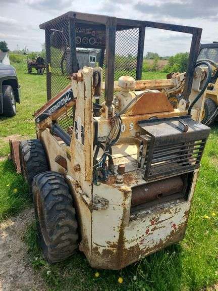 international 4135 skid steer|ih 4130 skid loader parts.